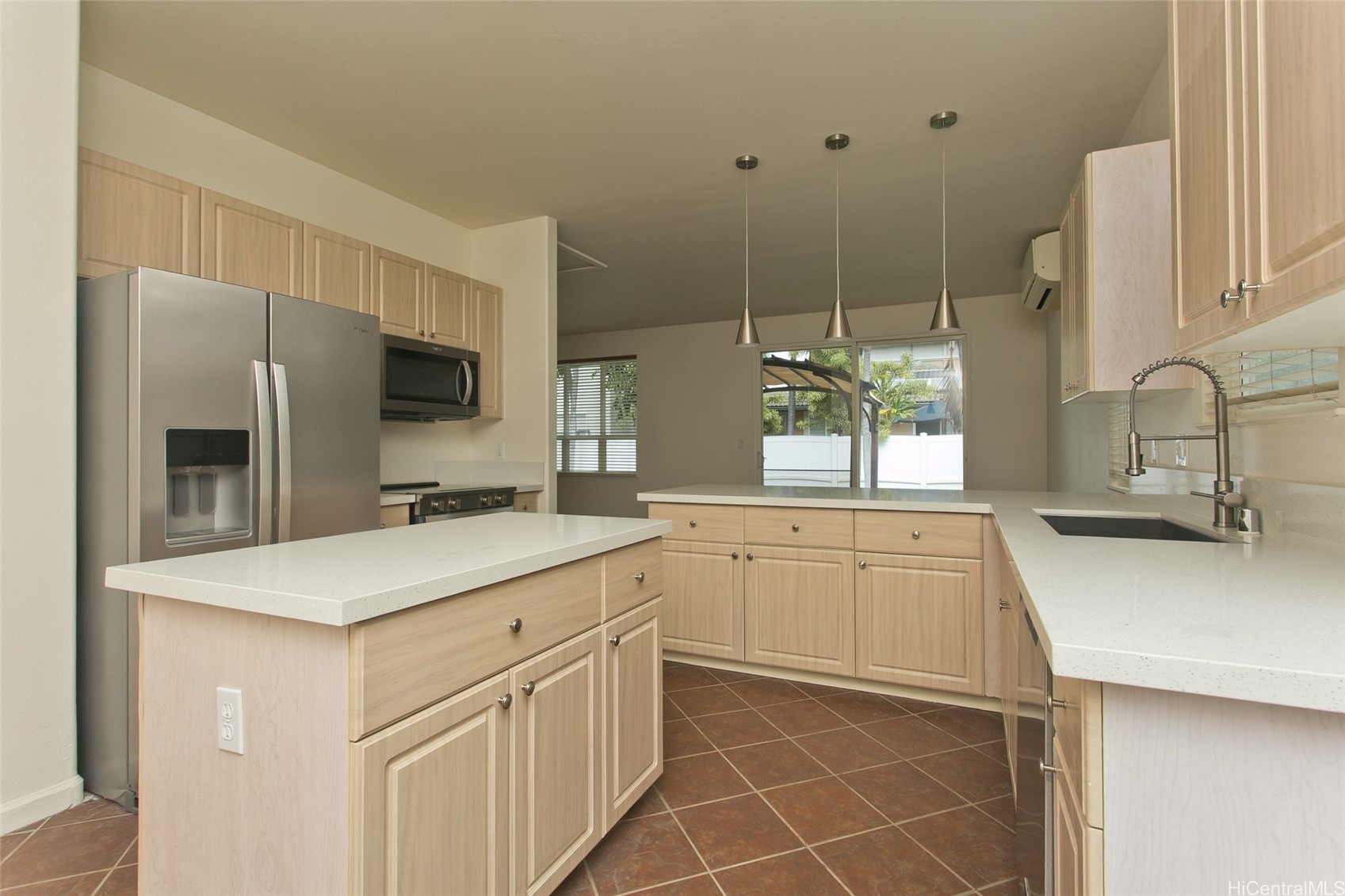 91-1016 Aukahi Street