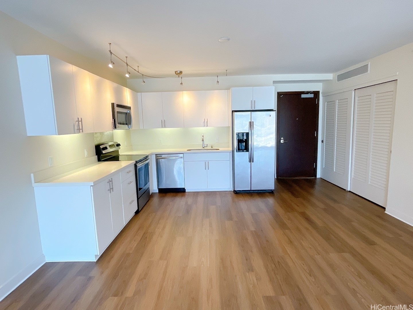 888 Kapiolani Boulevard 2012