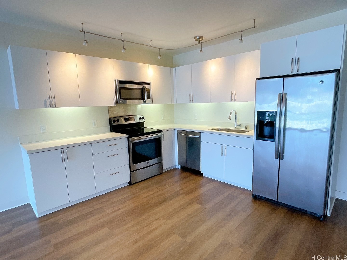 888 Kapiolani Boulevard 2012