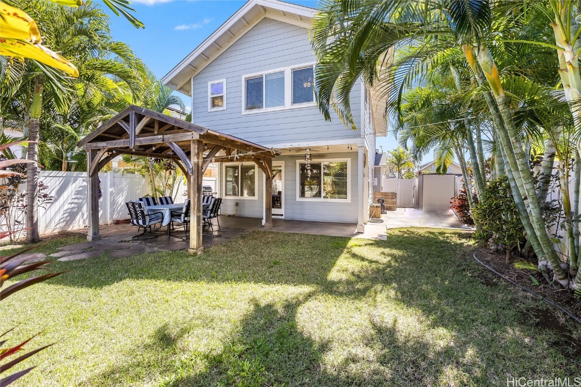 91-1350 Kaileolea Drive