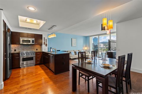 1837 Kalakaua Avenue 2209 Honolulu HI 96815