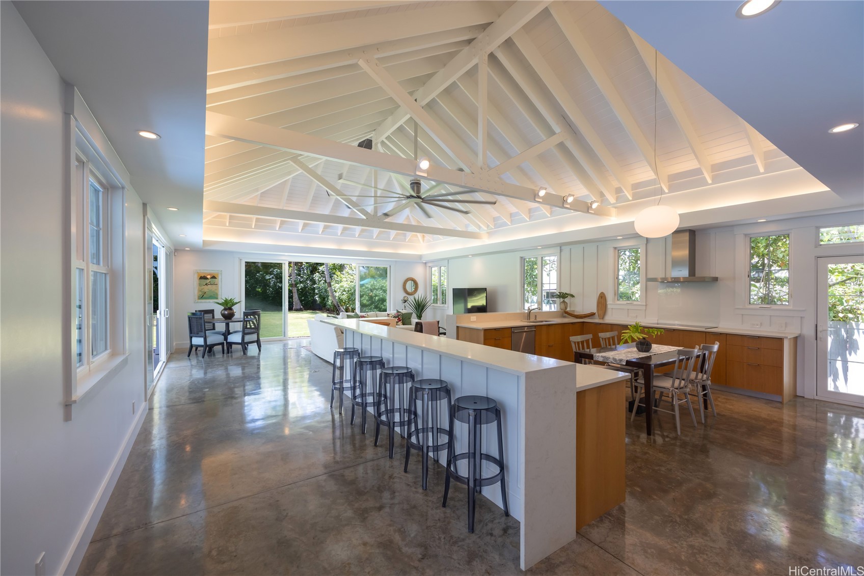 126 Onekea Drive