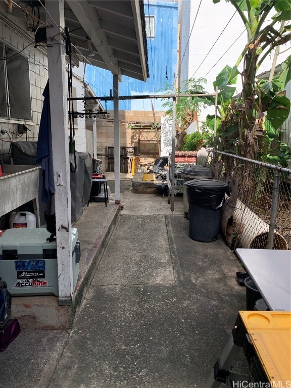 1922 Kahai Street
