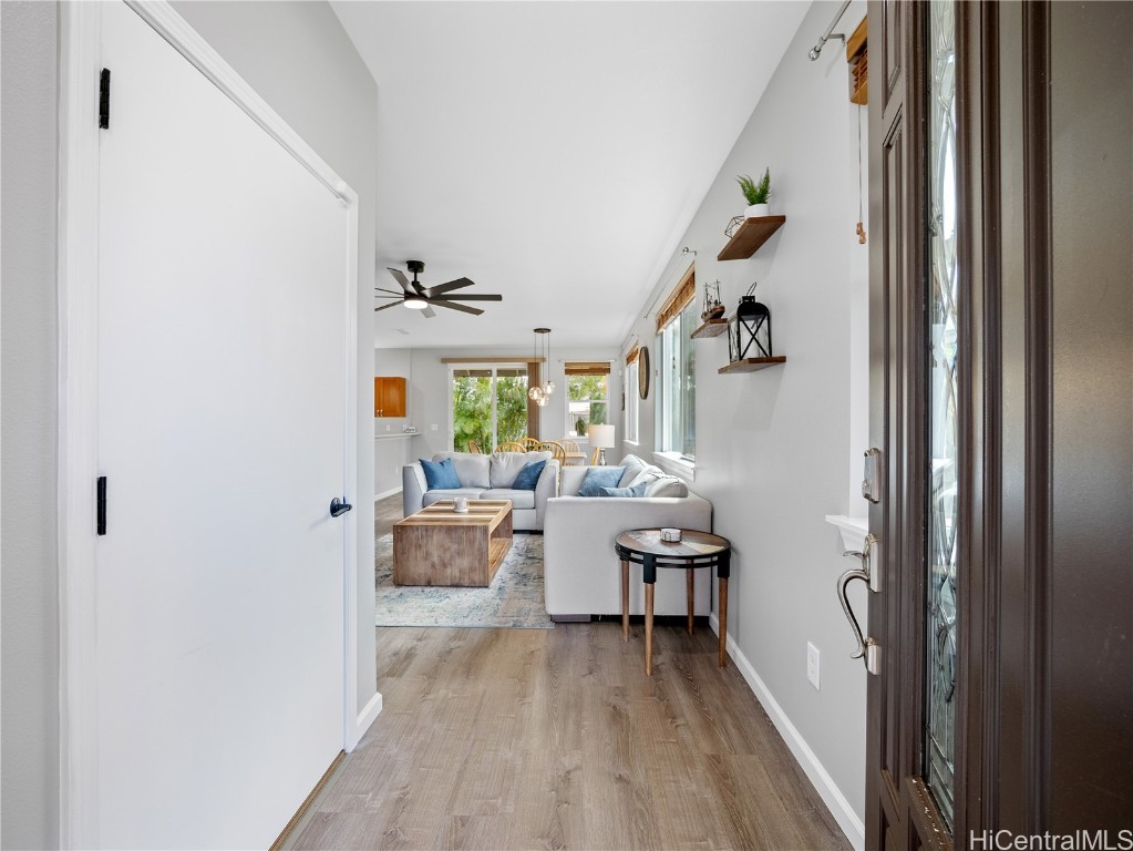 1285 Kukulu Street