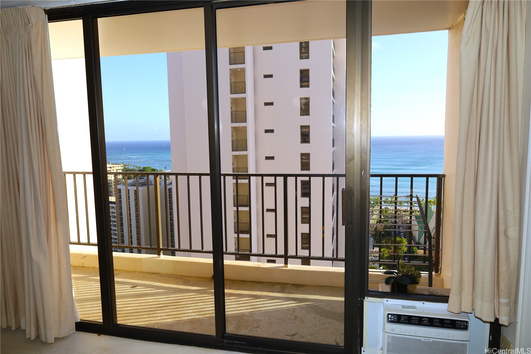 201 Ohua Avenue 3102 T2