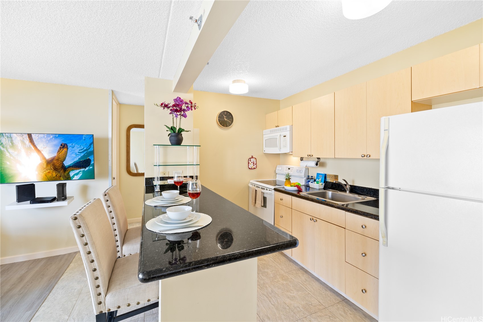 229 Paoakalani Avenue 1206 (NUC)