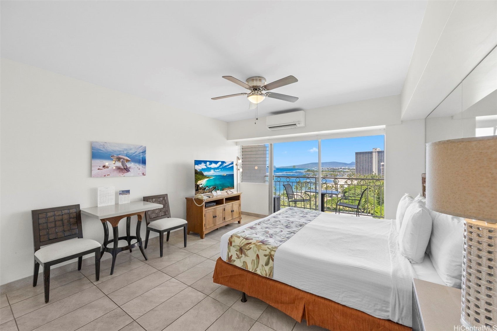 2161 Kalia Road 1415