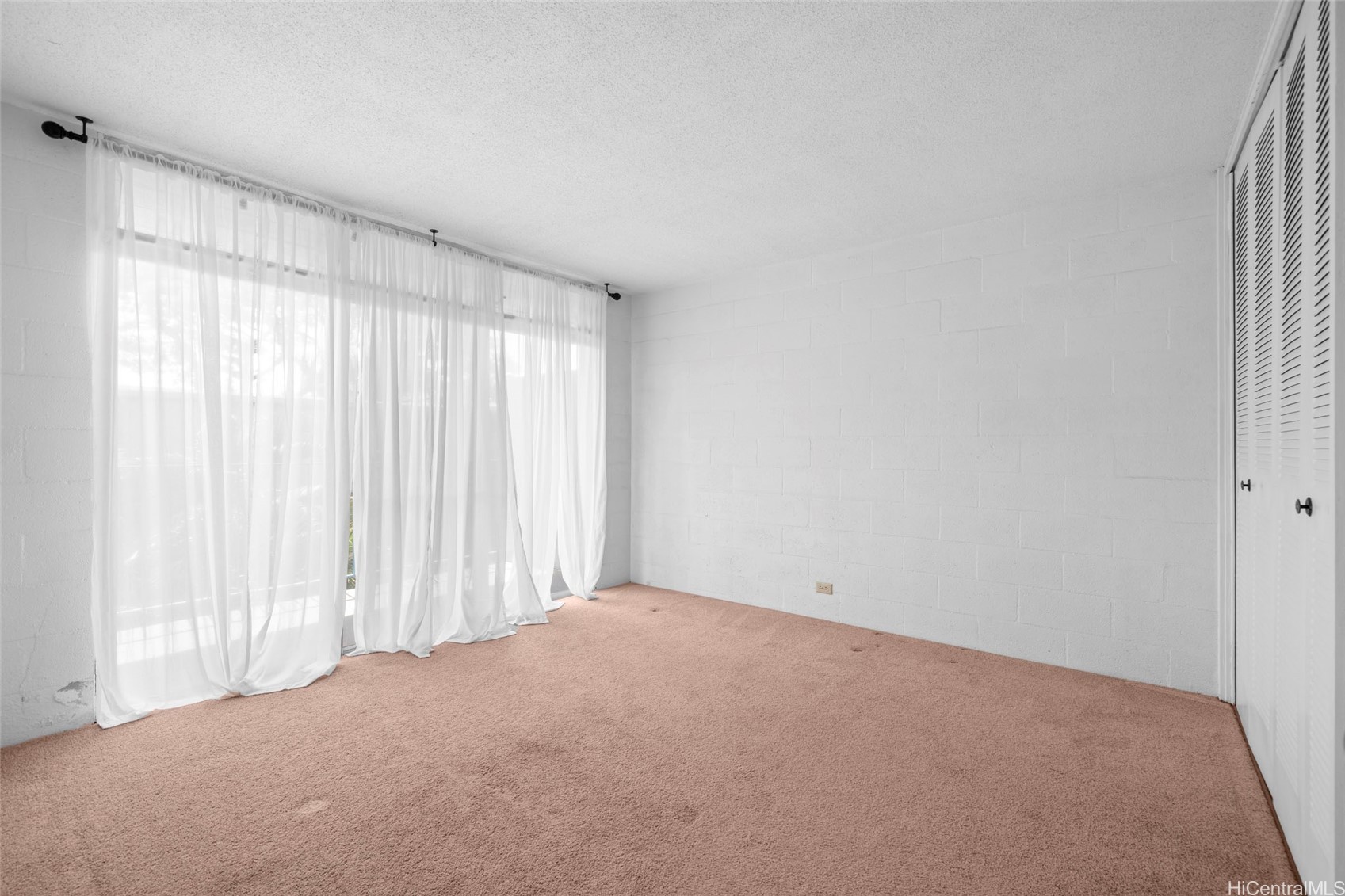 2328 Seaview Avenue 405