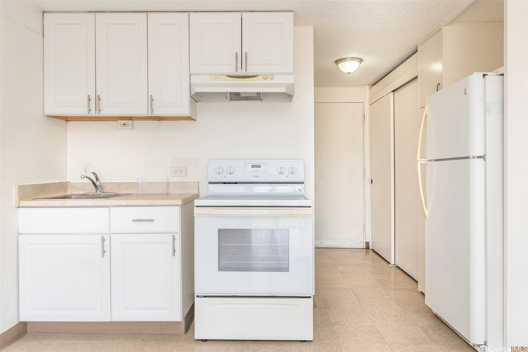 85-175 Farrington Highway C/437