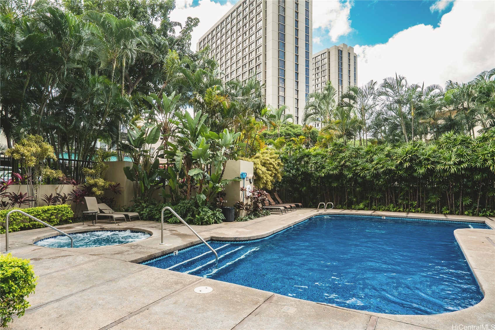 Honolulu Tower Condominium