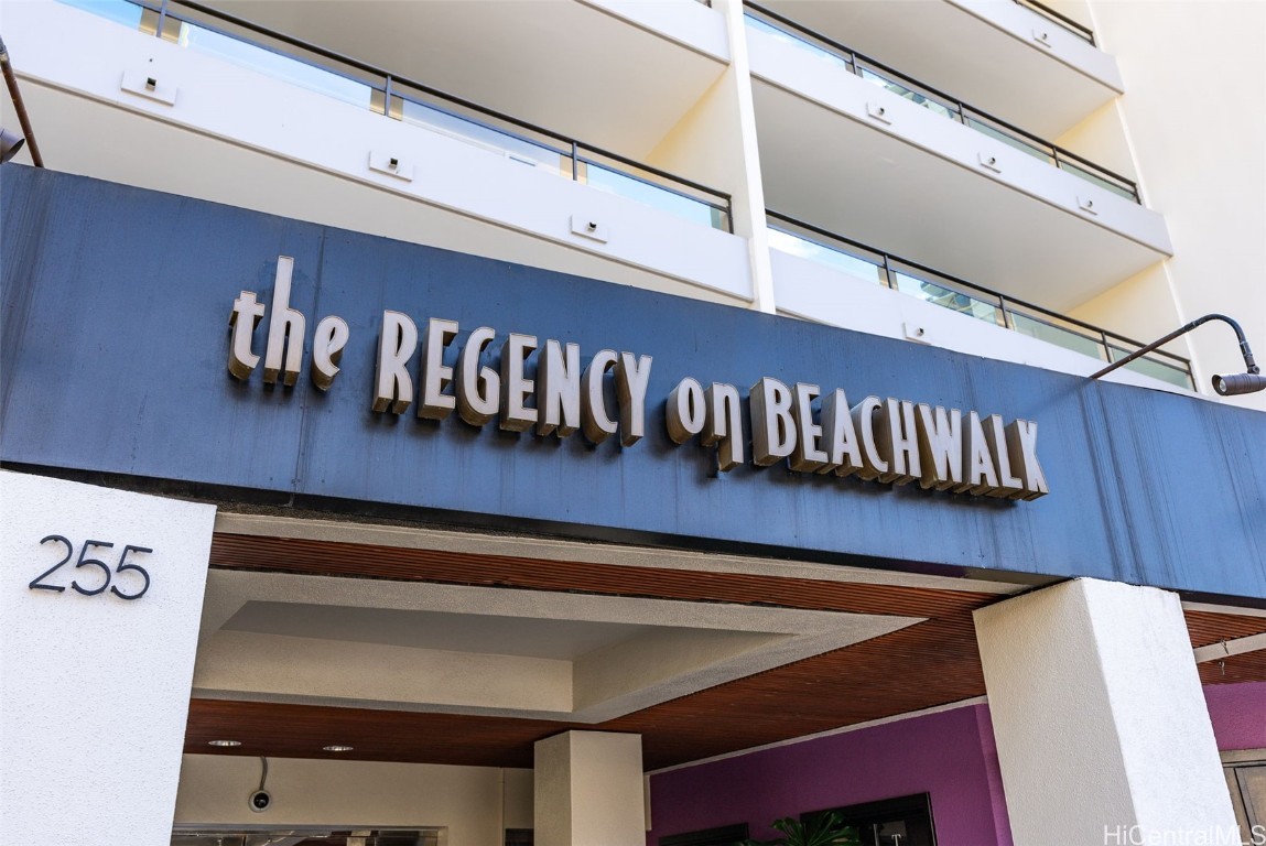 Regency On Beachwalk Condominium