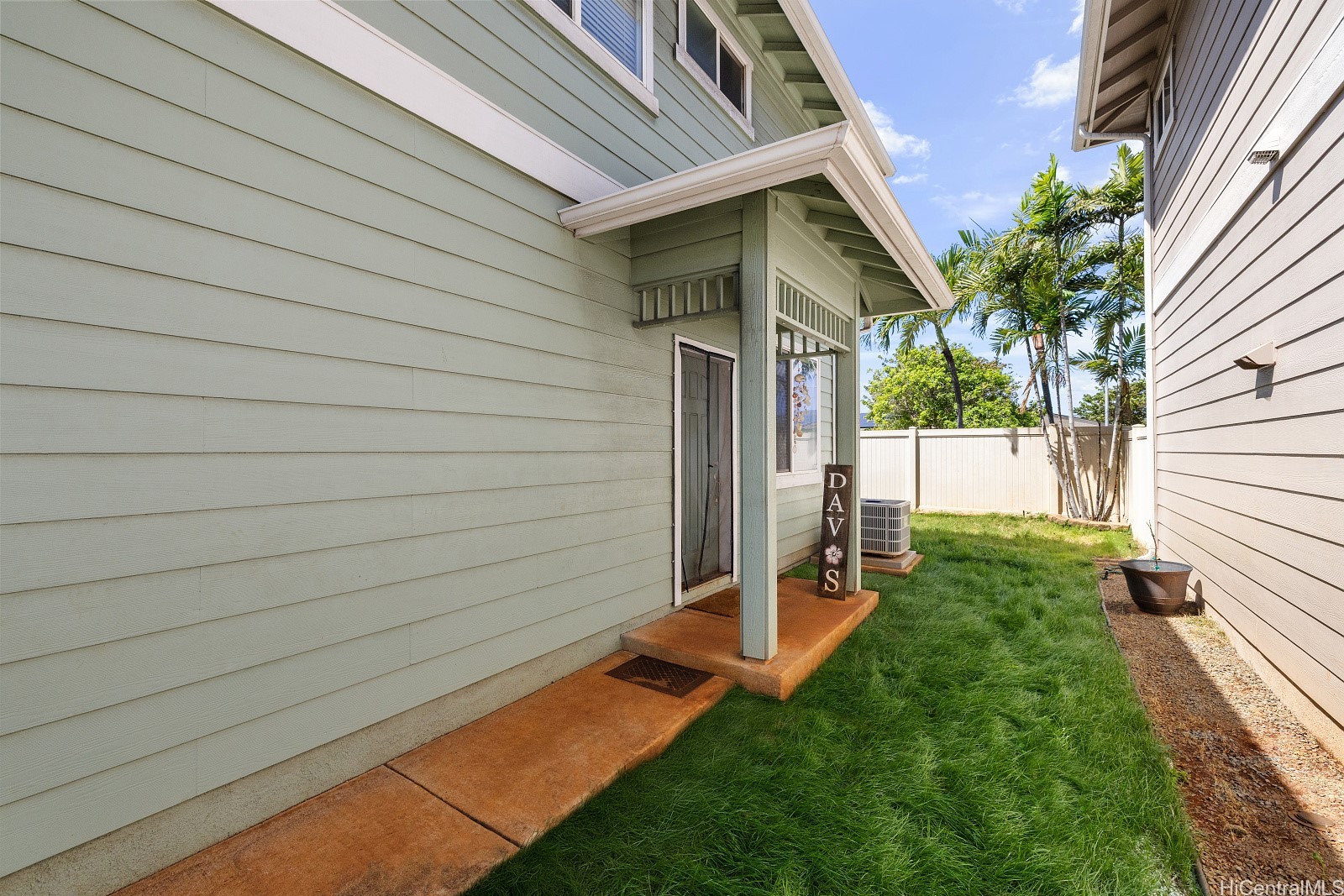 91-1001 Keaunui Drive 207