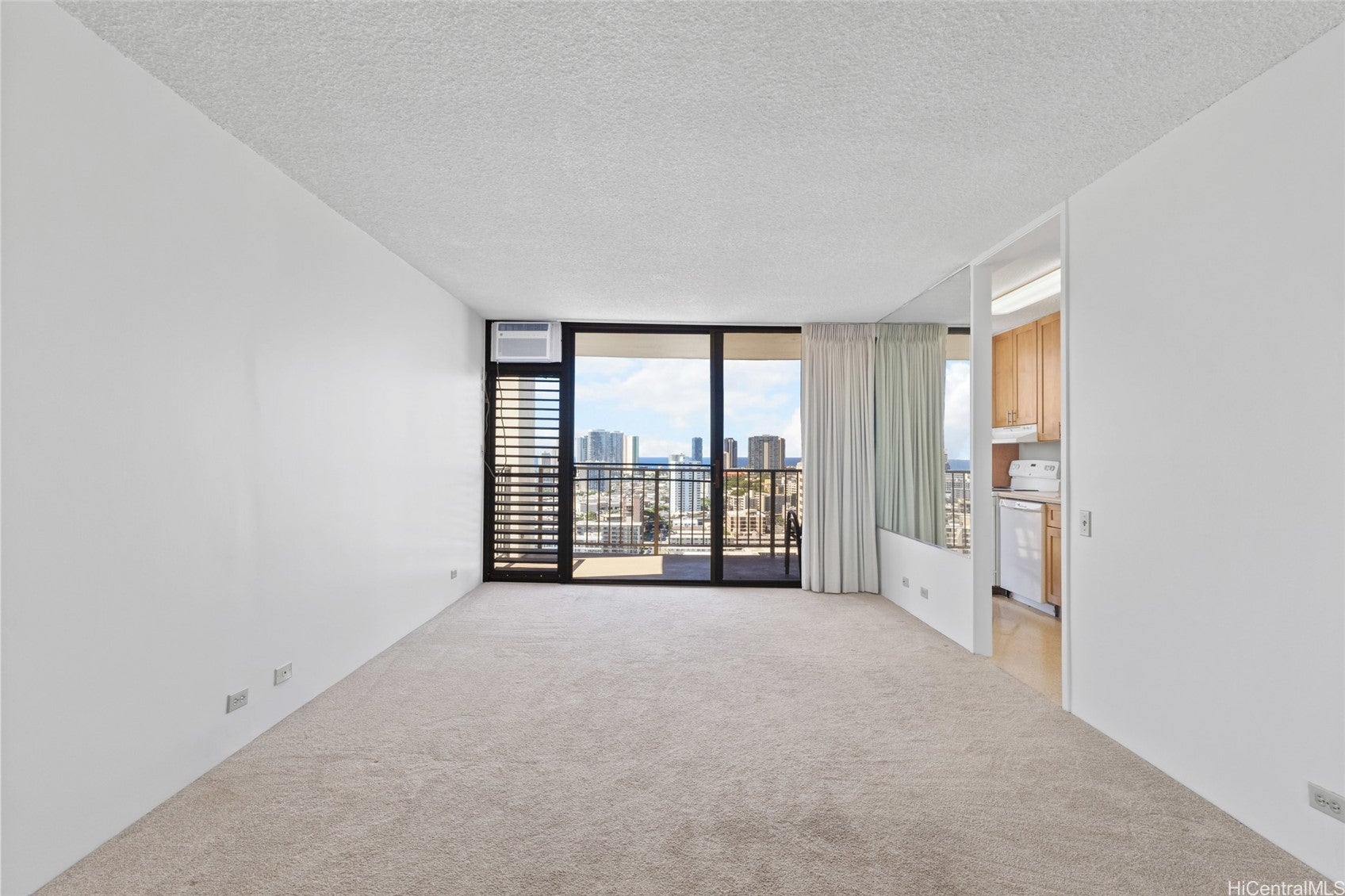1630 Liholiho Street 2101
