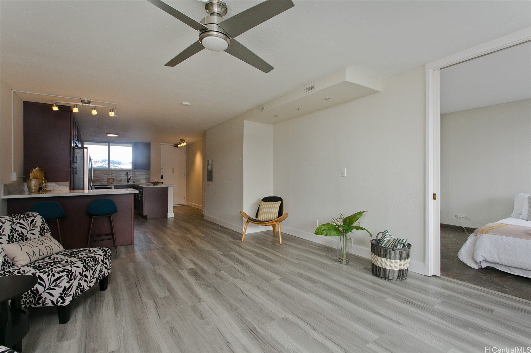 1717 Ala Wai Boulevard 2209