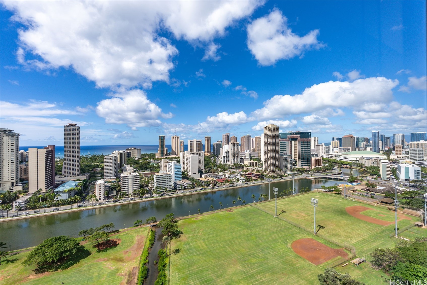 2333 Kapiolani Boulevard 2709