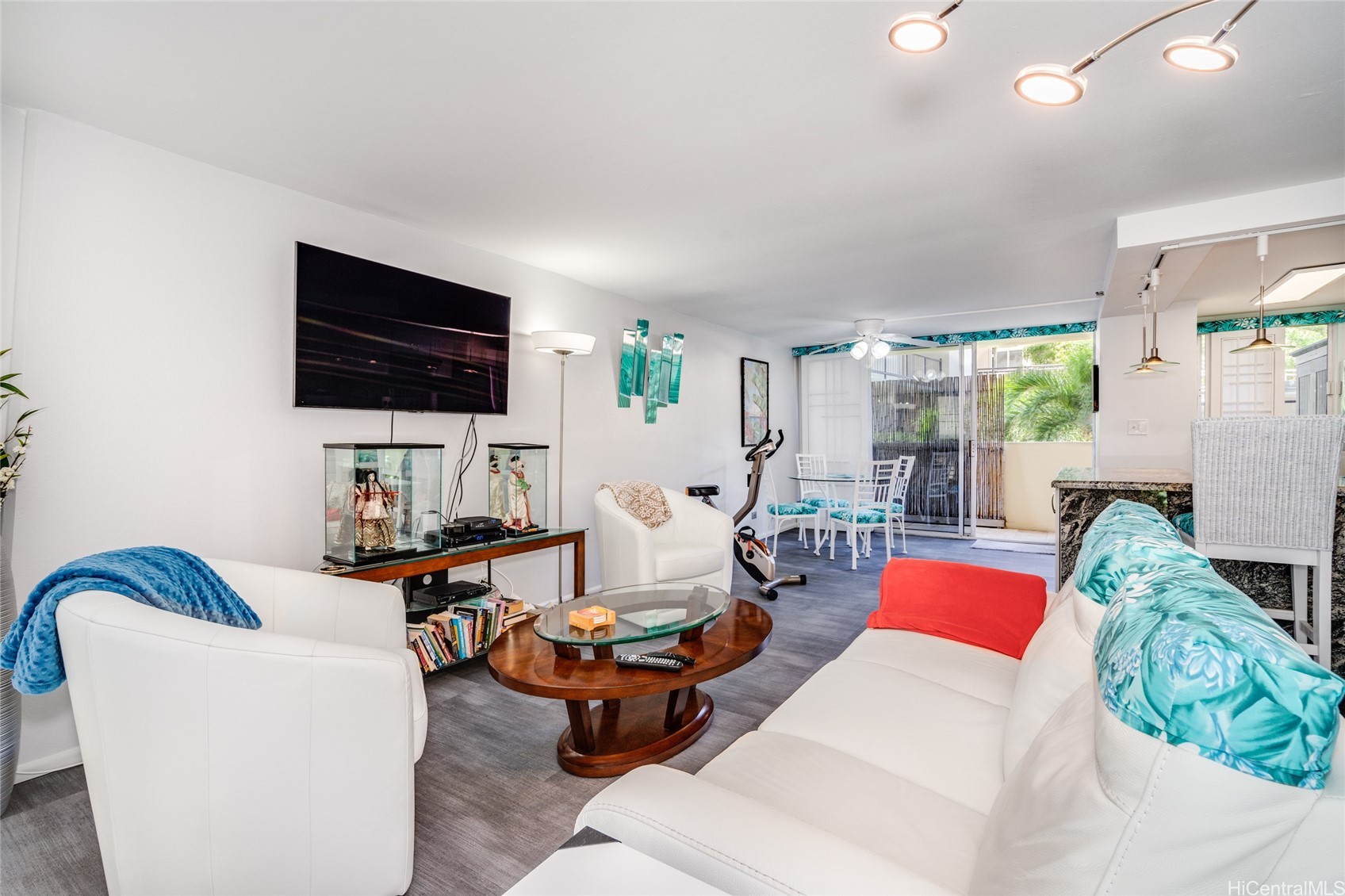 2947 Kalakaua Avenue 401