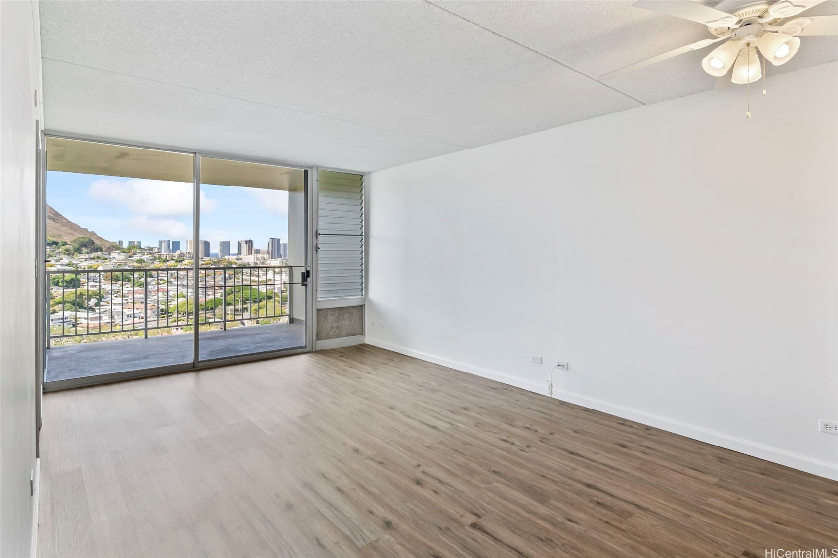 2029 Nuuanu Avenue 1608