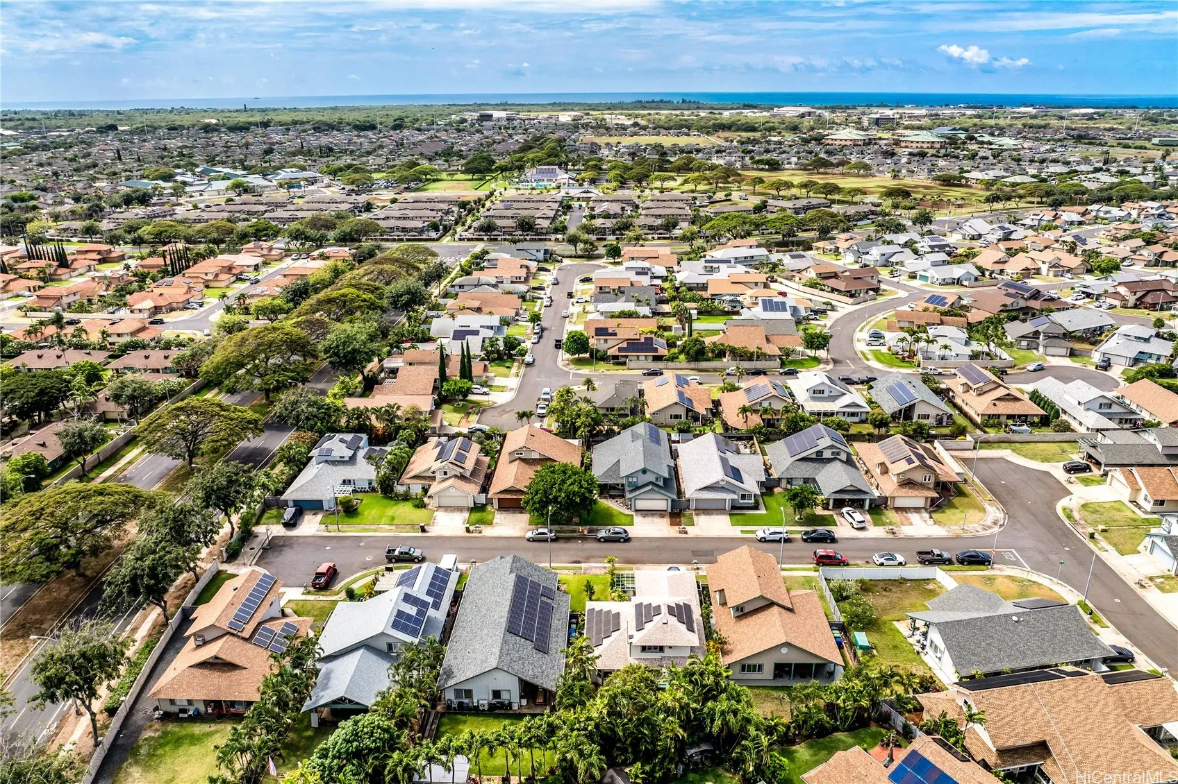 Kapolei, Hawaii 96707, United States, 4 Bedrooms Bedrooms, ,3 BathroomsBathrooms,Residential,Pending,121708
