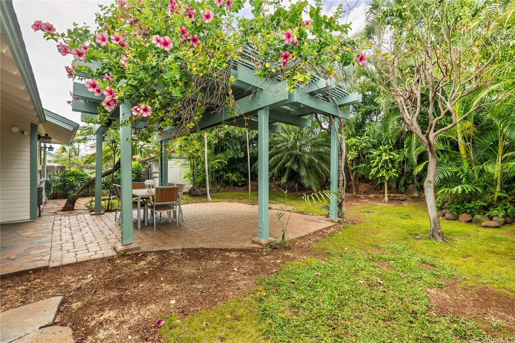 Kapolei, Hawaii 96707, United States, 4 Bedrooms Bedrooms, ,3 BathroomsBathrooms,Residential,Pending,121708