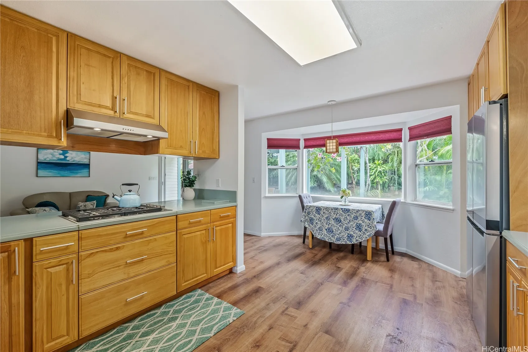 Kapolei, Hawaii 96707, United States, 4 Bedrooms Bedrooms, ,3 BathroomsBathrooms,Residential,Pending,121708