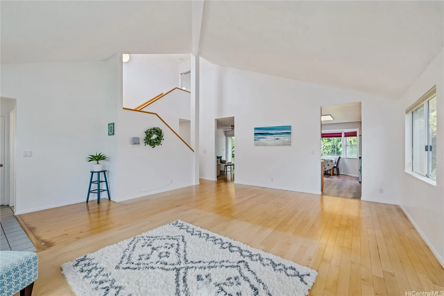 Kapolei, Hawaii 96707, United States, 4 Bedrooms Bedrooms, ,3 BathroomsBathrooms,Residential,Pending,121708