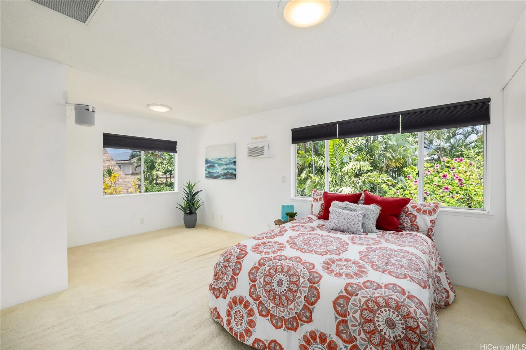 Kapolei, Hawaii 96707, United States, 4 Bedrooms Bedrooms, ,3 BathroomsBathrooms,Residential,Pending,121708