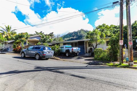 Photo of 2749 Piliwai Street, Honolulu, HI 96819 (MLS # 202605271)