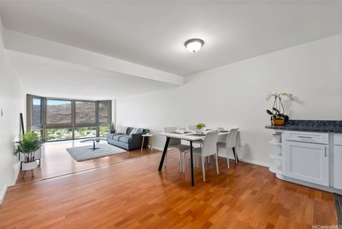 Photo of 501 Hahaione Street #1/17H, Honolulu, HI 96825 (MLS # 202521454)