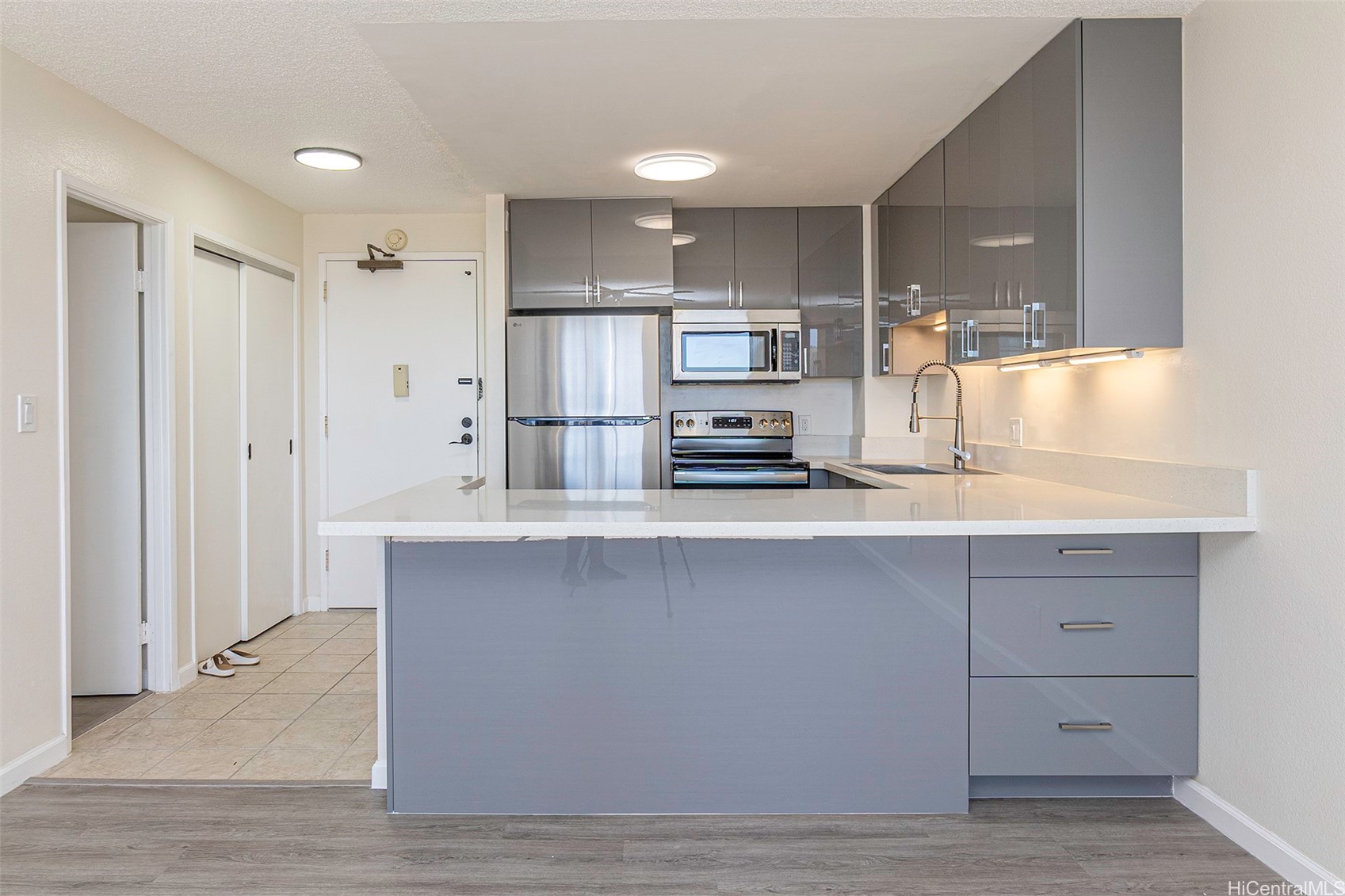 55 S Kukui Street D1306