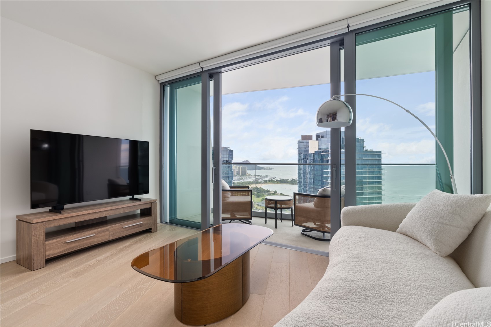 1000 Auahi Street 3604
