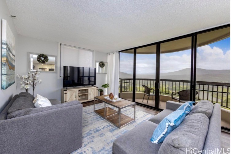 3050 Ala Poha Place 17W