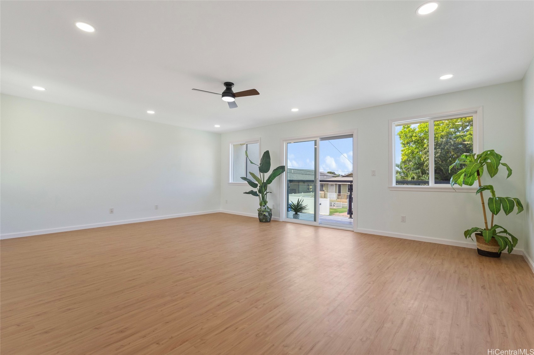 87-102 Kulaaupuni Street 1