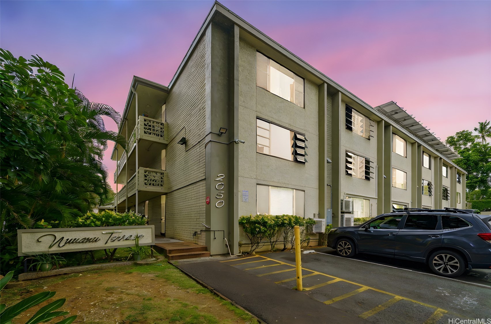 Nuuanu Terrace Condominium