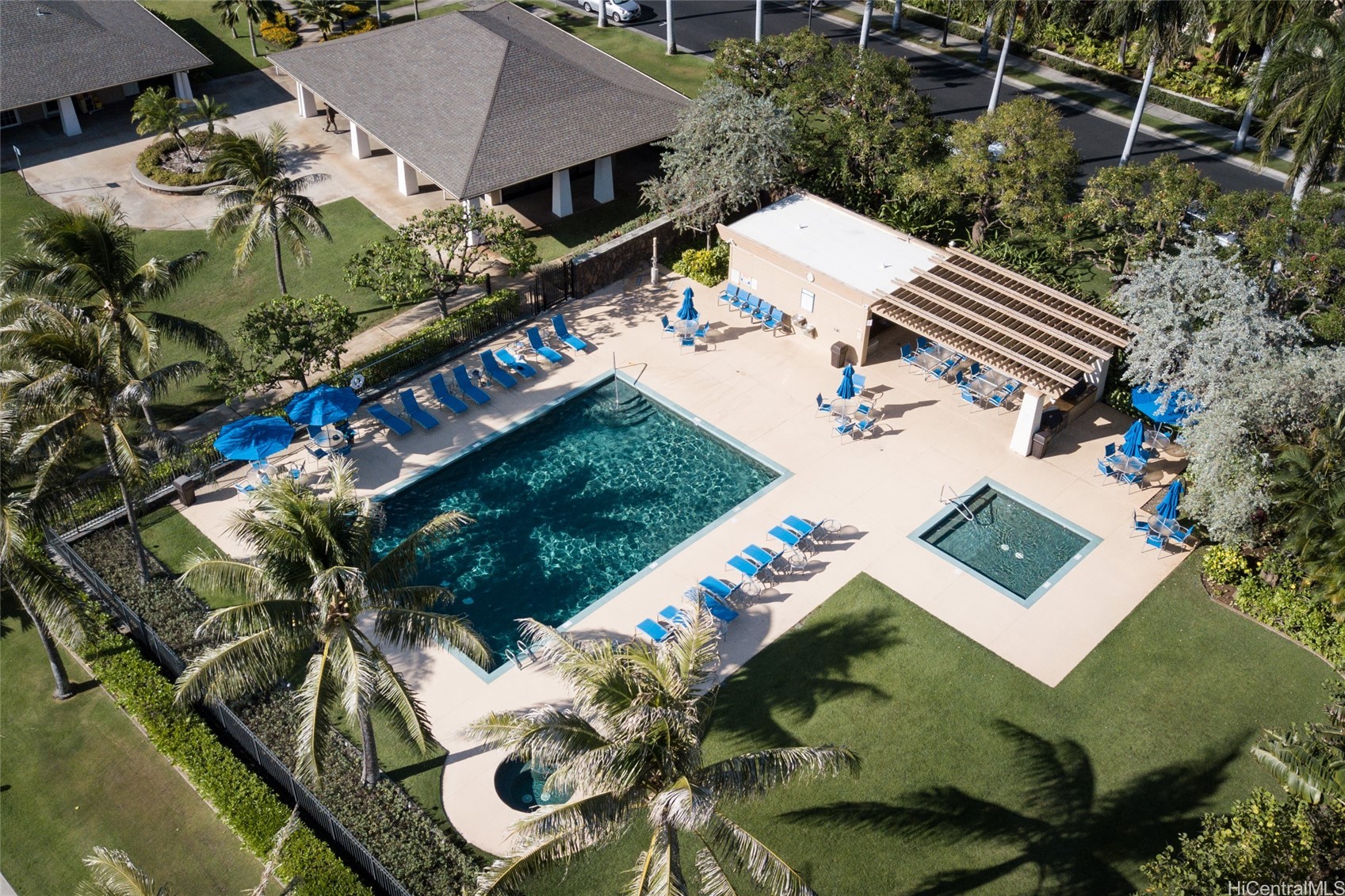 Colony At The Peninsula Condominium