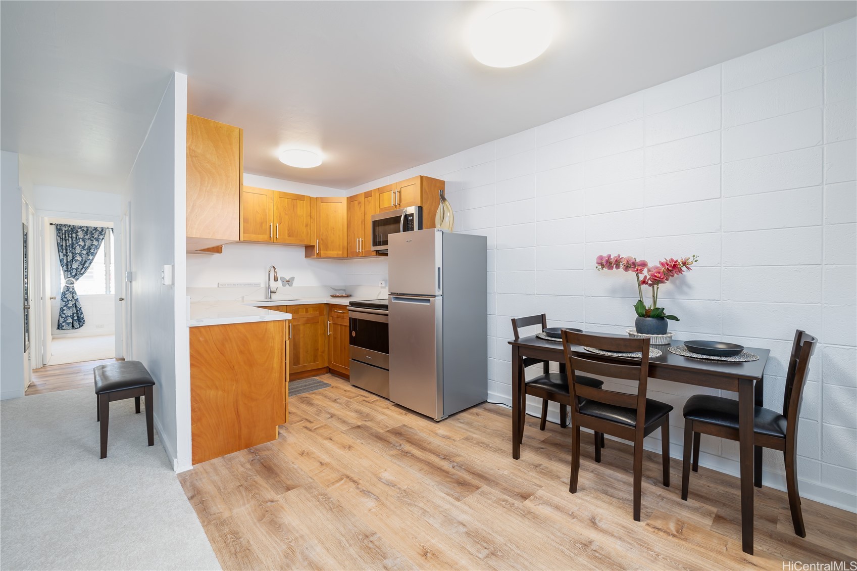 1209 N School Street 102