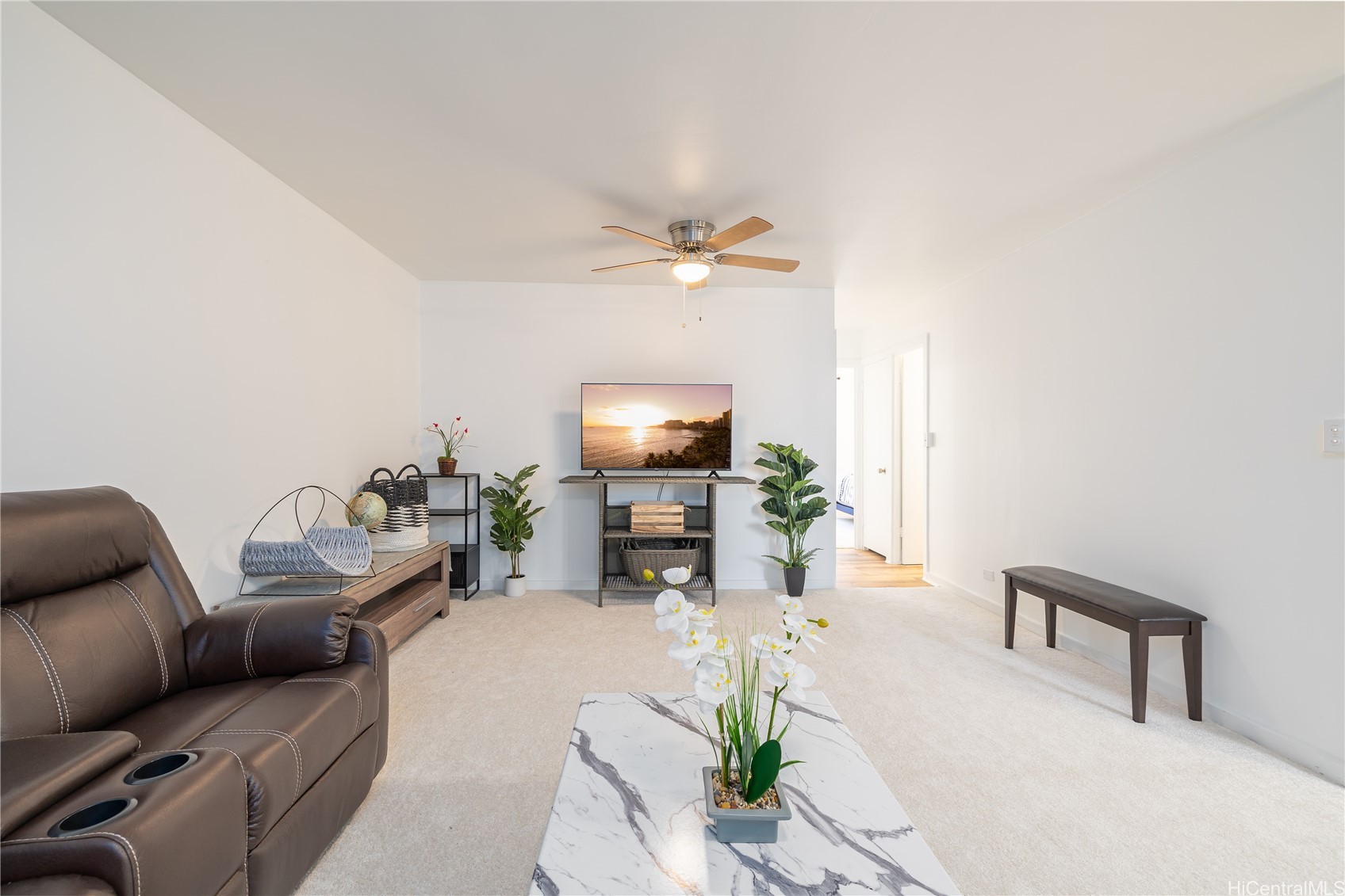 1209 N School Street 102