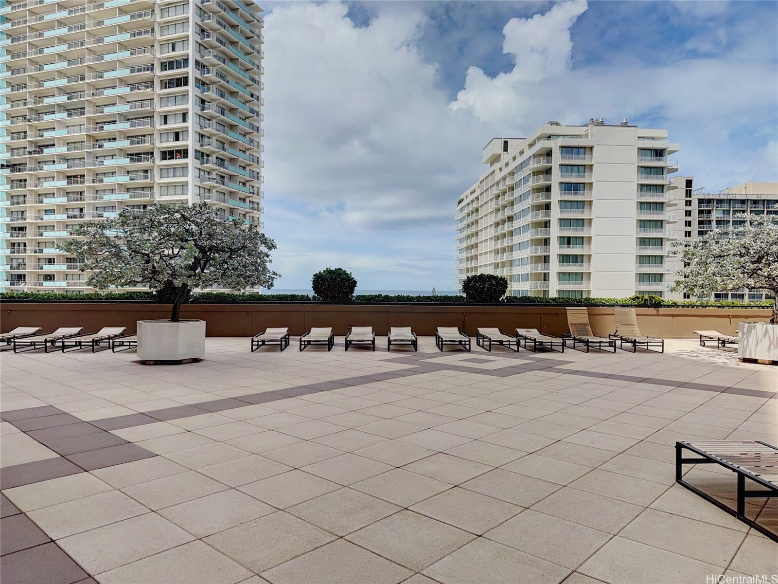 Discovery Bay Condominium