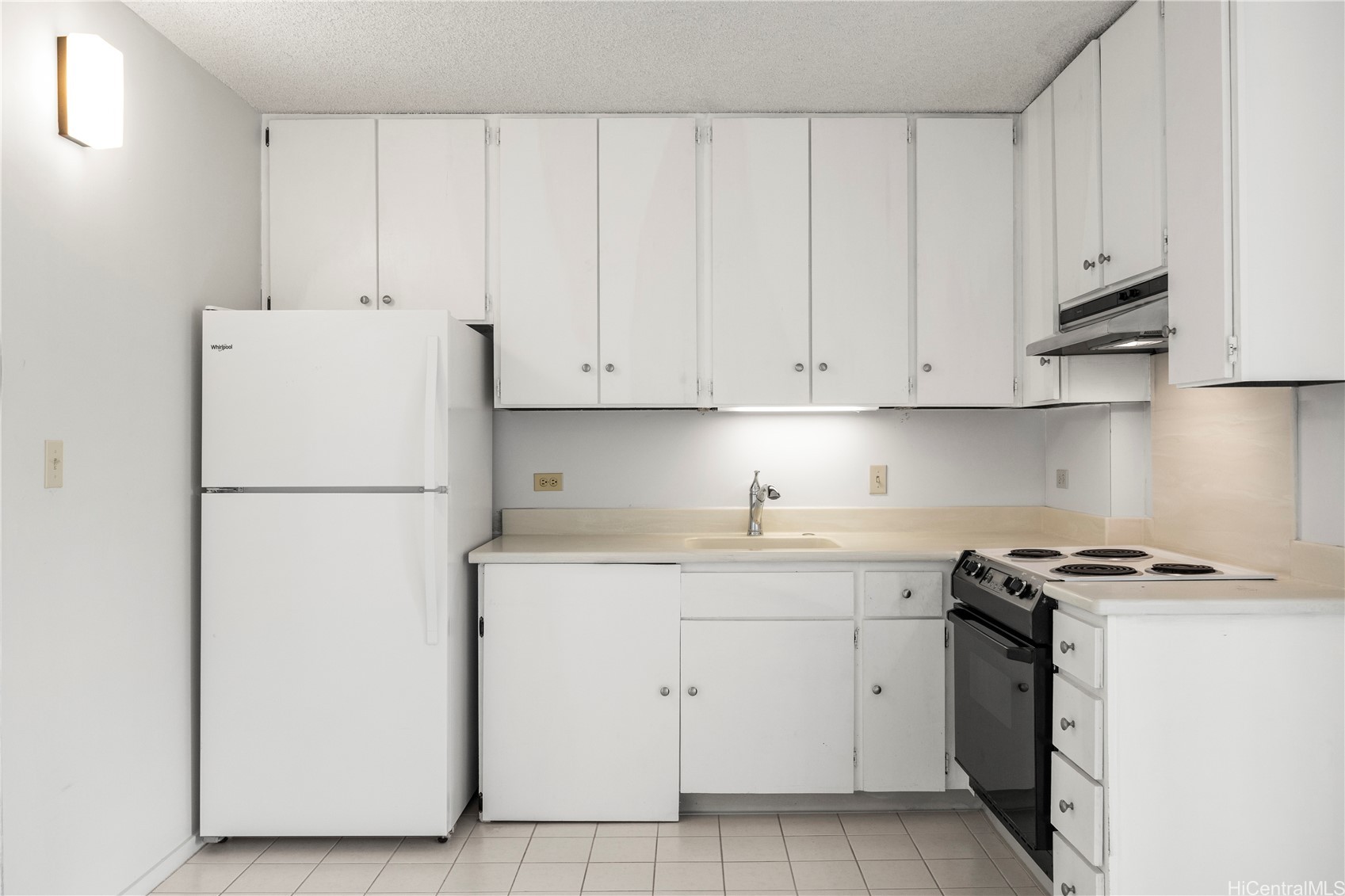 1545 Nehoa Street 703