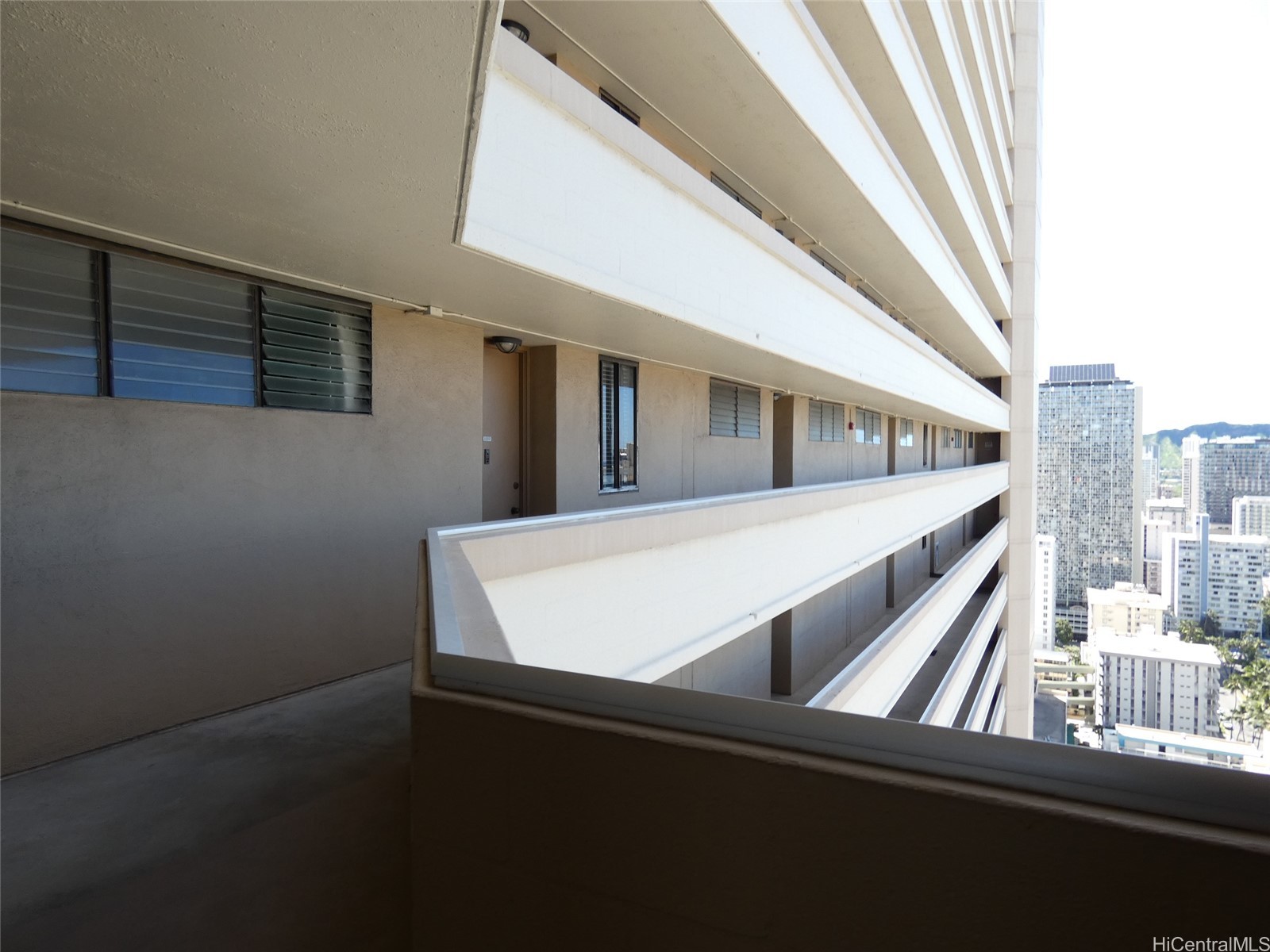 2121 Ala Wai Boulevard 3203