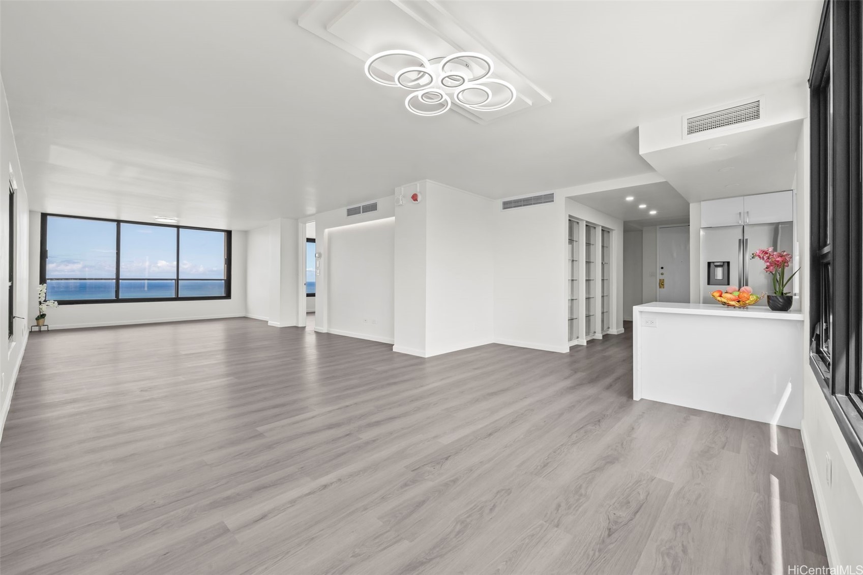 1600 Ala Moana Boulevard 2700