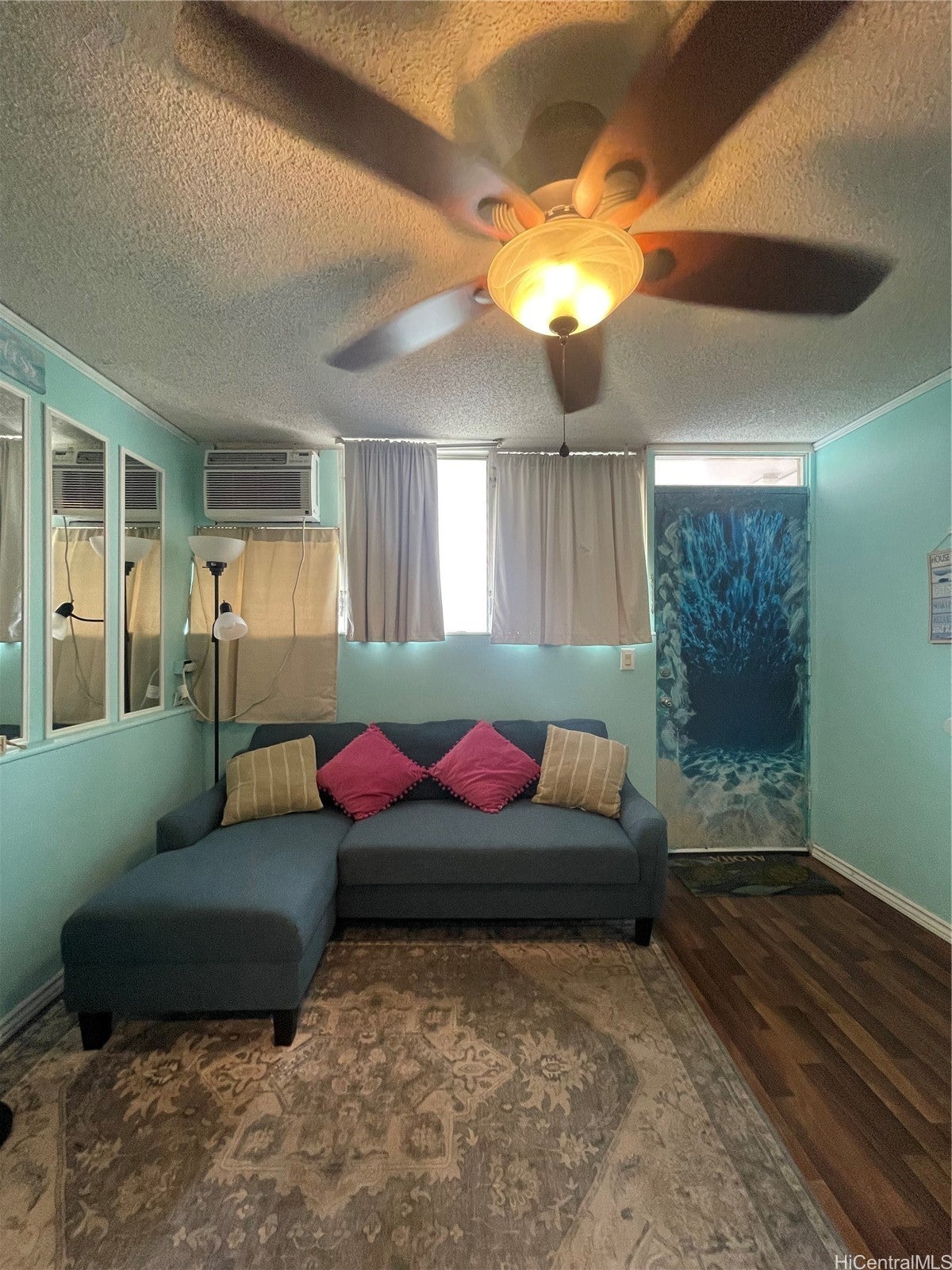 1863 Kaioo Drive 306