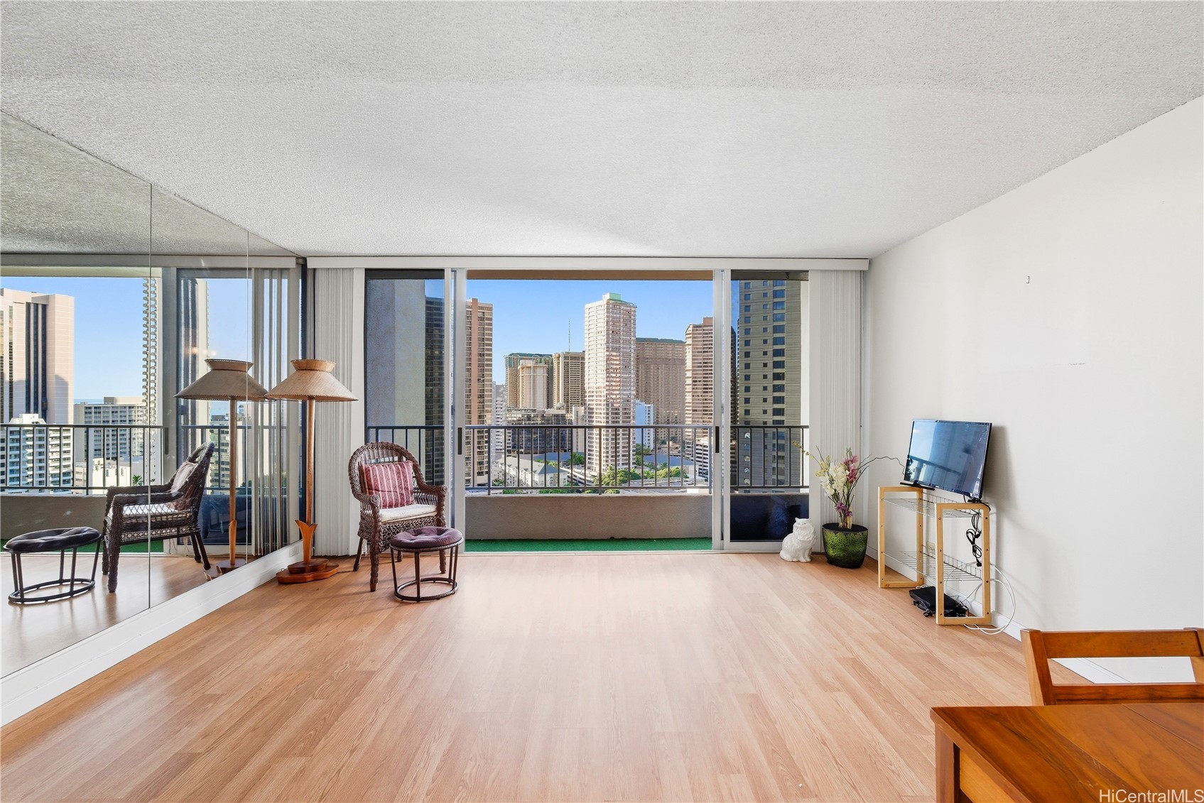 1848 Kahakai Drive 2208
