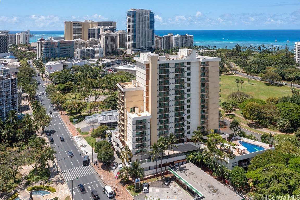 Luana Waikiki Condominium