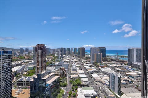Photo of 600 Queen Street #4005, Honolulu, HI 96813 (MLS # 202610532)