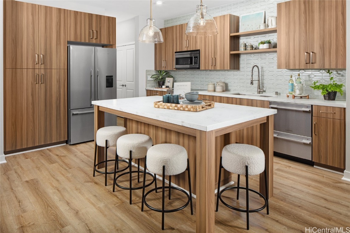 91-1101 Franklin D Roosevelt Avenue 240