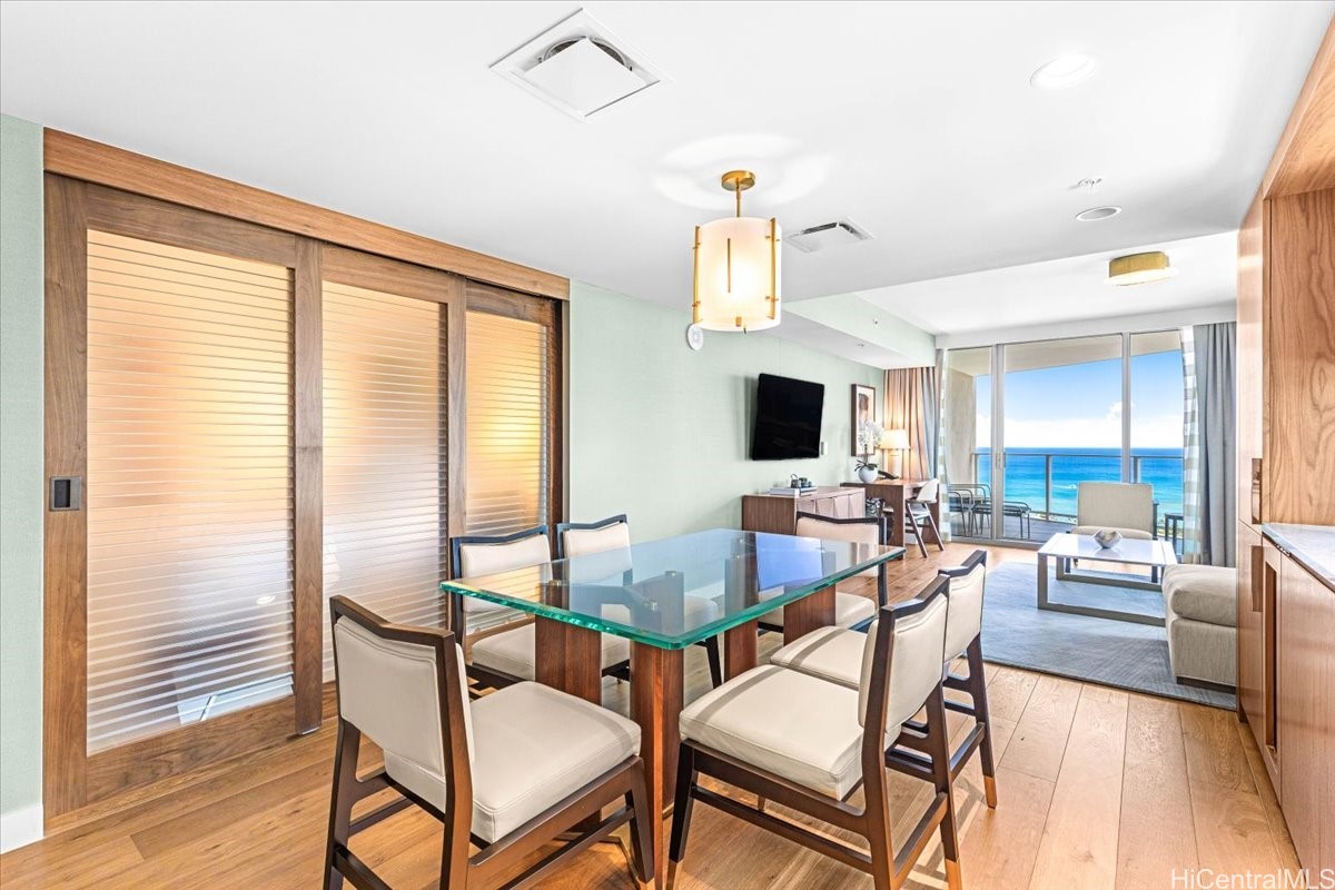 2139 Kuhio Avenue 2901