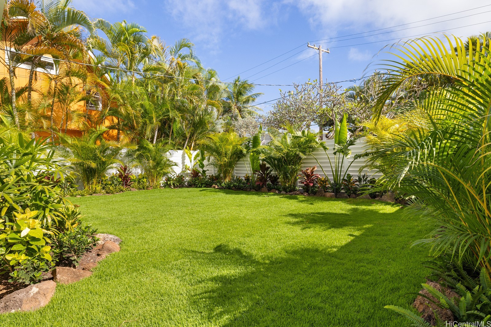 114 Kaelepulu Drive