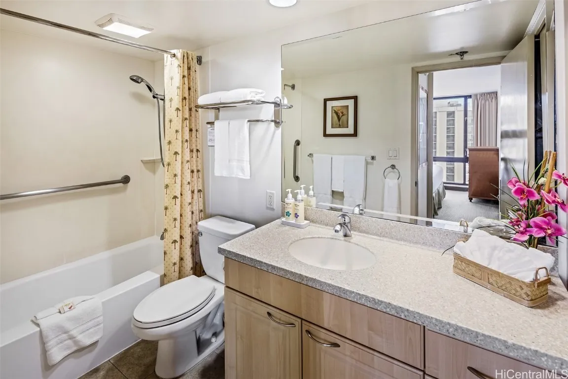 Honolulu, Hawaii 96815, United States, 1 Bedroom Bedrooms, ,1 BathroomBathrooms,Residential,Active,15127