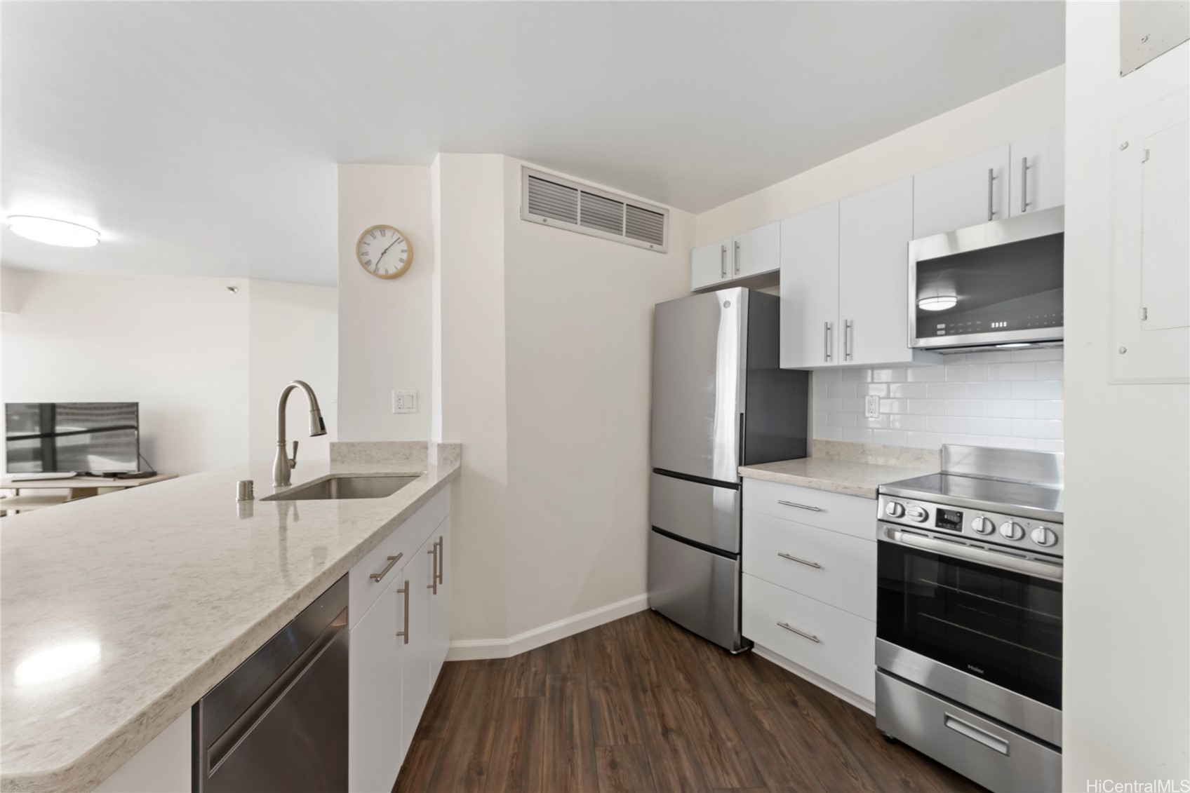 1088 Bishop Street 2603