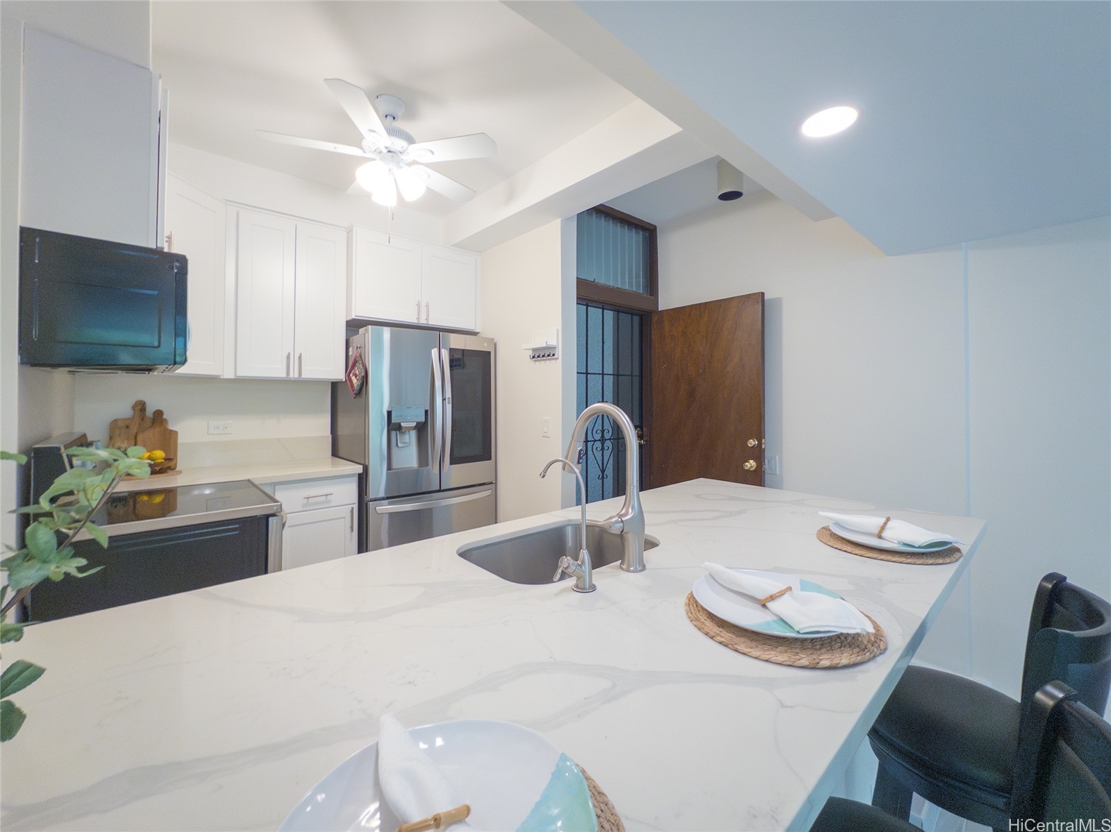 1020 Aoloa Place 210B